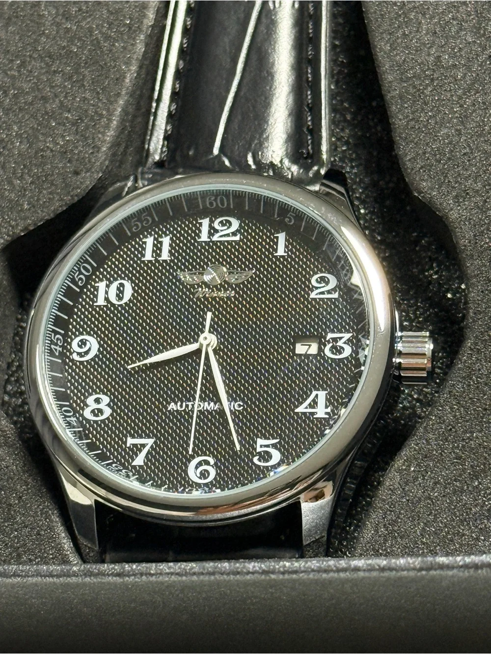 Men's Leather Strap Watch - Black & Brown Options